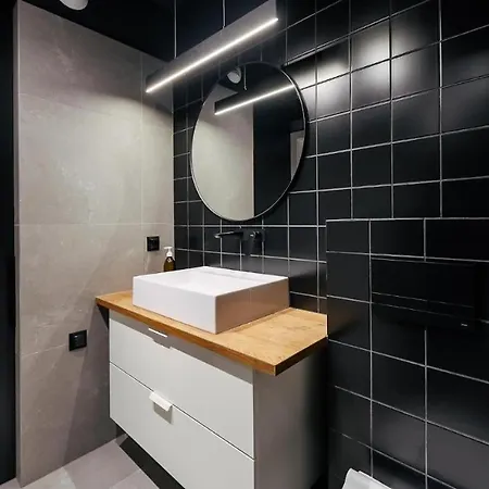 Black Pearl Baltic Concept Apartment *