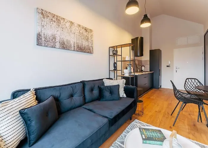 Black Pearl Baltic Concept